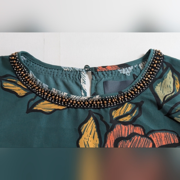 Maeve Anthropologie Mini Dress Green Peonies 3/4 Sleeve Small Beaded Neck Sz PS - Picture 10 of 14